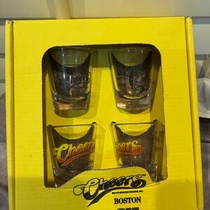 Cheers Boston Shot Glass Set NIB set‎ of four